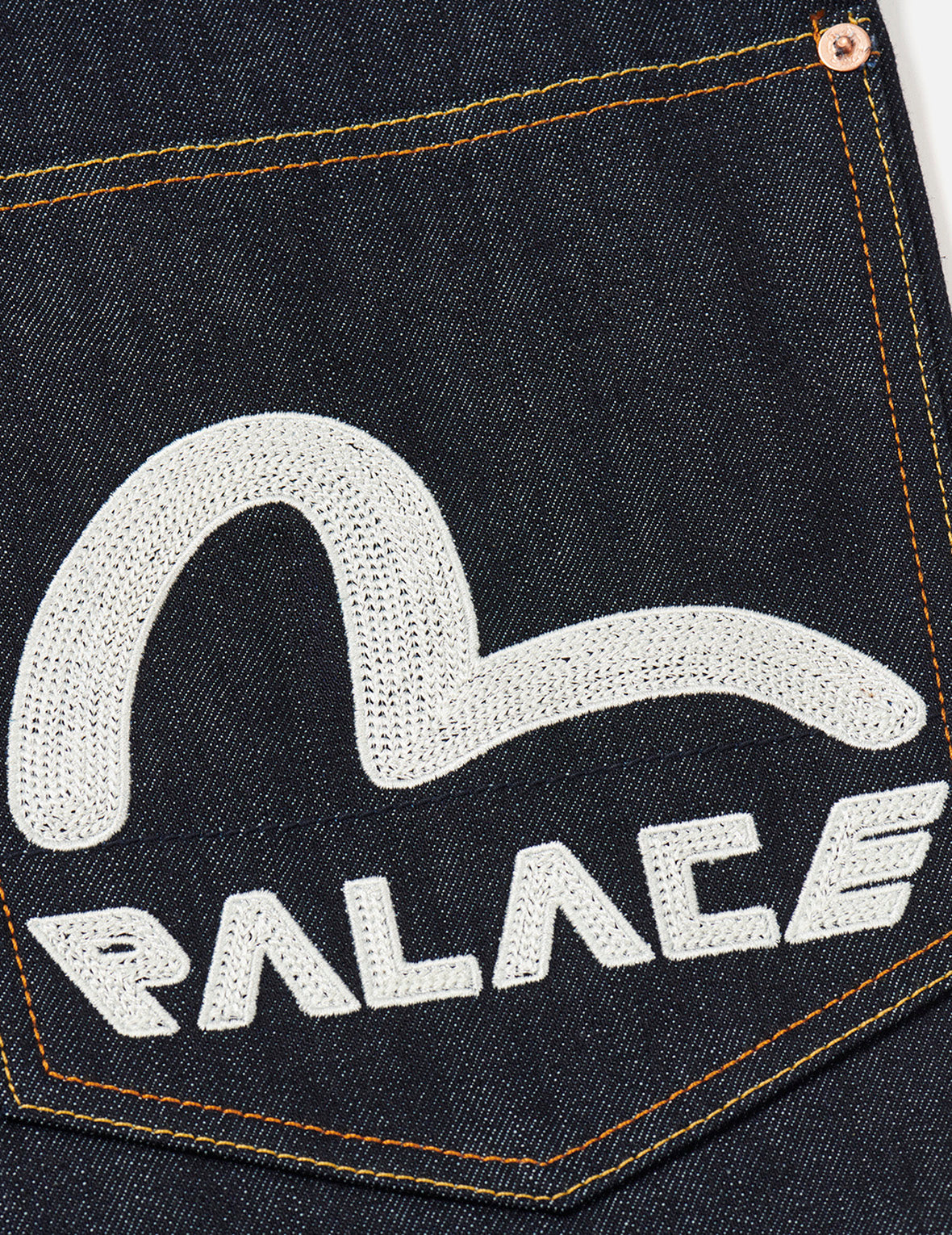 PALACE EVISU ロゴ刺繍とダイスダイコックプリント レギュラーフィット デニムジャケット